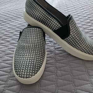 Vince "Blair" Monochrome Patterned Slip-On Loafers